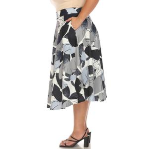 Plus Size White Mark Leaf Print Vintage Flared Midi Skirt alternate view