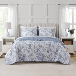 Cedar Court Chantilly Toile Reversible Quilt Set