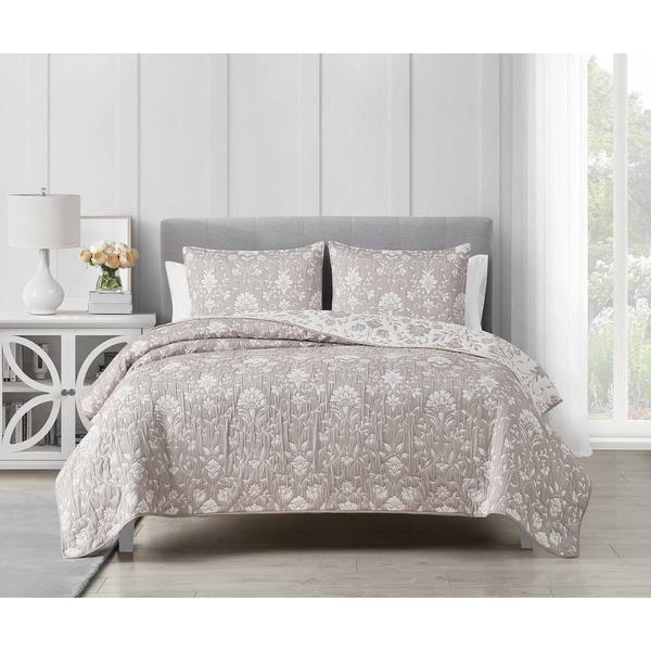 Cedar Court Soft Matelasse Jacquard Reversible 3pc. Quilt Set