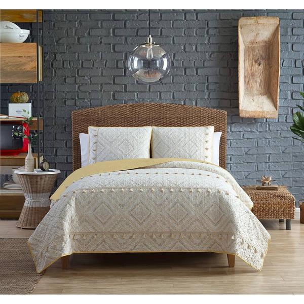 Design Studio Skye Tribal Reversible 3pc. Quilt Set