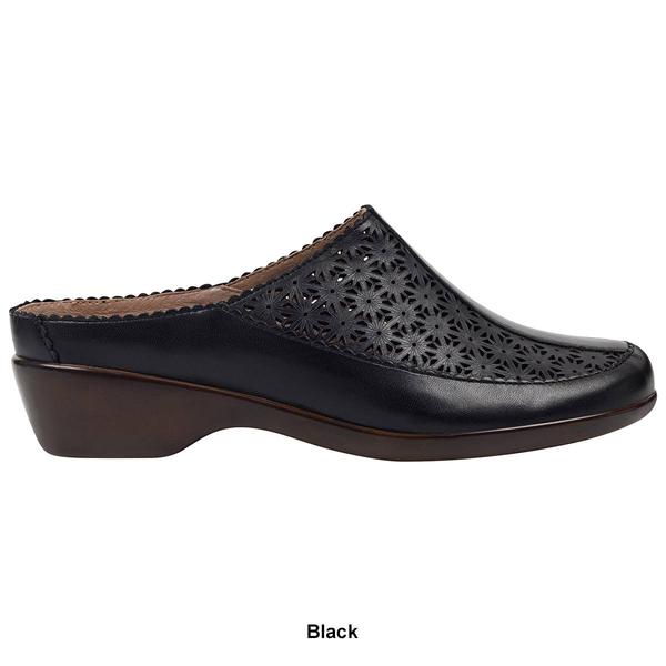 Womens Easy Spirit Dusk Clogs alternate view