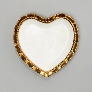 Famous Brand 8in. Gold Edge Heart Shape Salad Plate