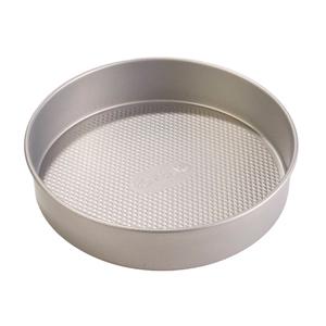 Famous Brand 9in. Round Nonstick Aluminum Cake Pan