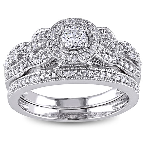 Loveblooms(tm) White Gold Diamond Halo Bridal Ring Set