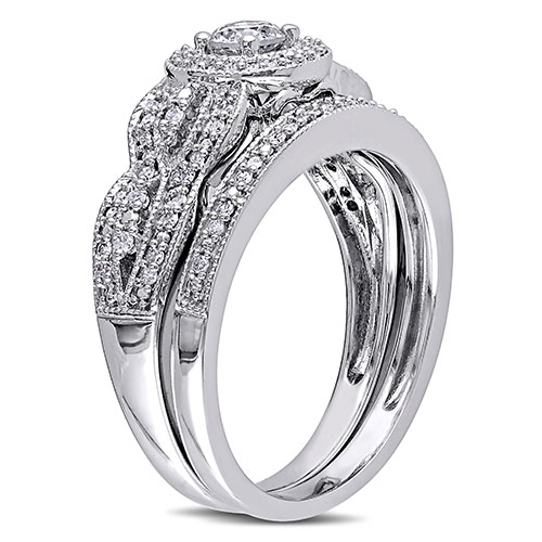 Loveblooms(tm) White Gold Diamond Halo Bridal Ring Set