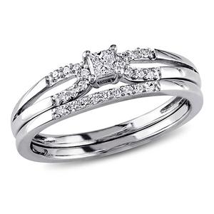 Loveblooms(tm) Princess & Round Diamond Bridal Ring Set