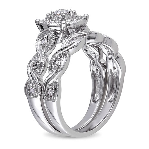 Loveblooms(tm) 1/5ctw. Round Diamonds Bridal Ring Set