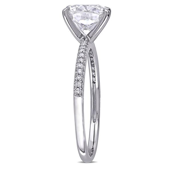 Diamond Classics(tm) Cushion Cut Prong Set Engagement Ring alternate view