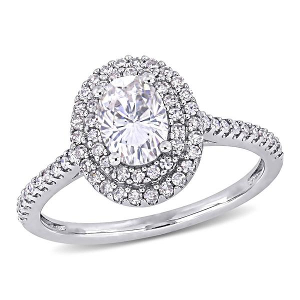 Diamond Classics(tm) 14kt. Oval Cut Engagement Ring
