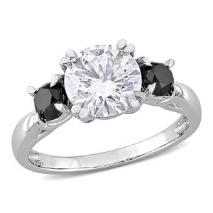 Diamond Classics(tm) 10kt. 3-Stone Black Diamond Ring