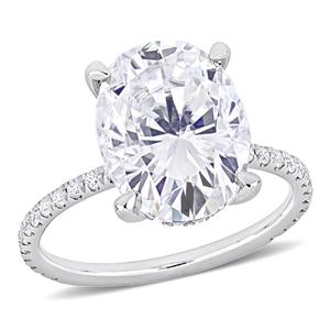 Gemstone Classics(tm) 10kt. White Gold 4 7/8ctw. Moissanite Ring
