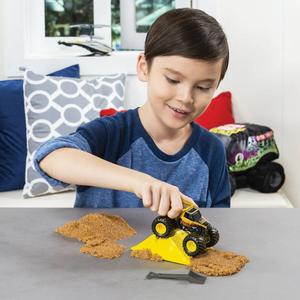 Spin Master(tm) Monster Jam Earth Shaker Monster Dirt Starter Set alternate view