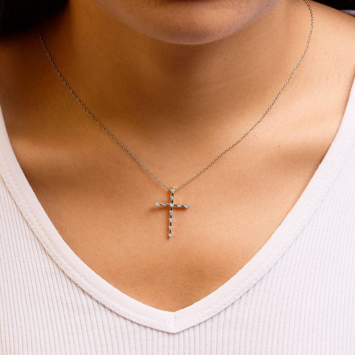 Haus Of Brilliance 10kt. Gold Plated Diamond Cross Pendant