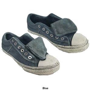 Santa's Workshop Cement Sneaker Planters - Set of 2 alternate view