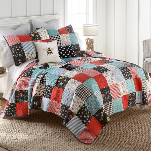Donna Sharp Your Lifestyle Wild One Patch 3pc. Quilt Set alternate view