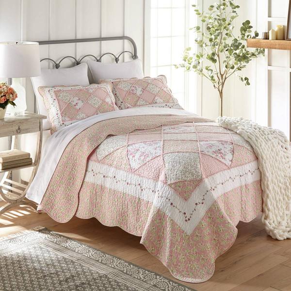 Donna Sharp Strawberry Garden 3pc. Quilt Set