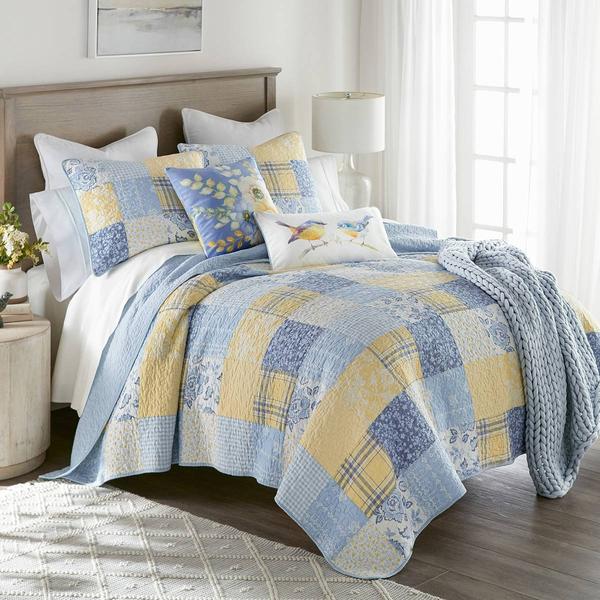 Donna Sharp Spring Flowers 3pc Reversible Cotton Pieced Quilt Set alternate view
