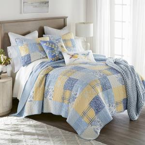 Donna Sharp Spring Flowers 3pc Reversible Cotton Pieced Quilt Set alternate view