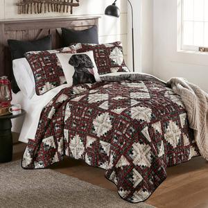 Donna Sharp Log Cabin Star 3pc Cotton Pieced Reversible Quilt Set alternate view