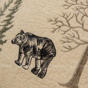 Donna Sharp Bear Creek Quilt alternate view