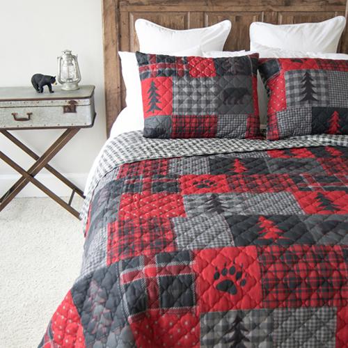 Donna Sharp Your Lifestyle Red Forest Reversible 4pc. Quilt Set alternate view