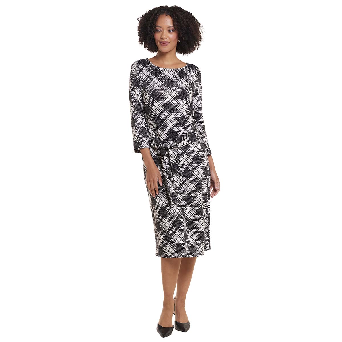 Womens Madison Leigh 3/4 Sleeve Plaid Tie Waist Sweater Dress