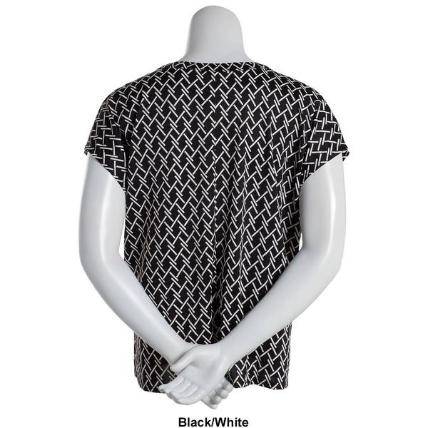 Plus Size Notations Short Sleeve Geo Grommet Neck Shell Blouse alternate view