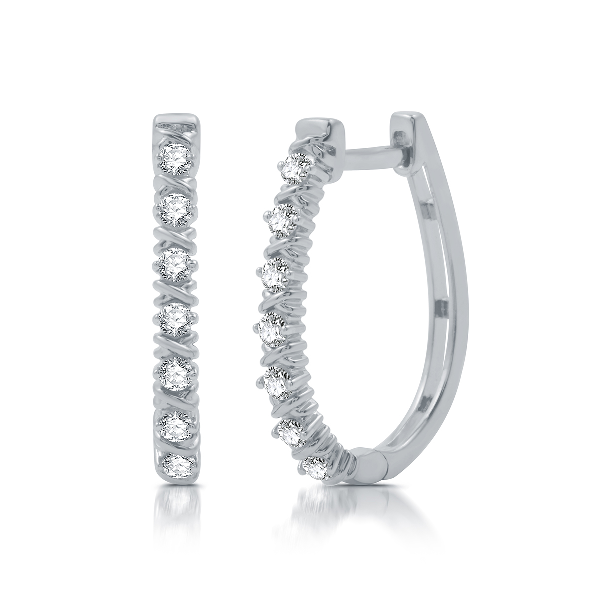 Nova Star(R) 1/4ctw. Lab Grown Diamond Hoop Earrings