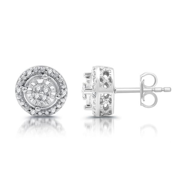 Nova Star(R) 1/10ctw. Lab Grown Diamond Cluster Stud Earrings