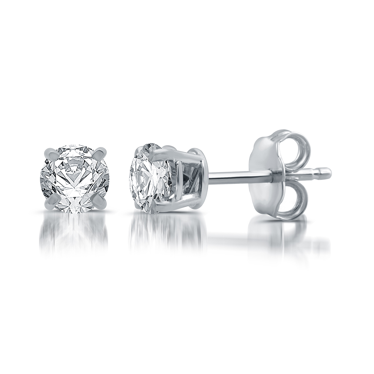 Nova Star(R) 1ctw. Lab Grown Diamond Prong Set Stud Earrings