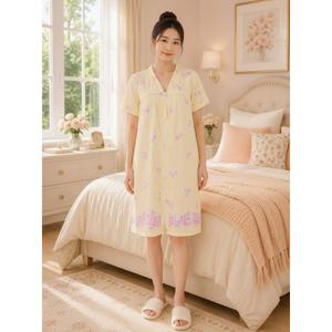 Plus Size Elegant Emily Short Sleeve Floral Zip Front Duster