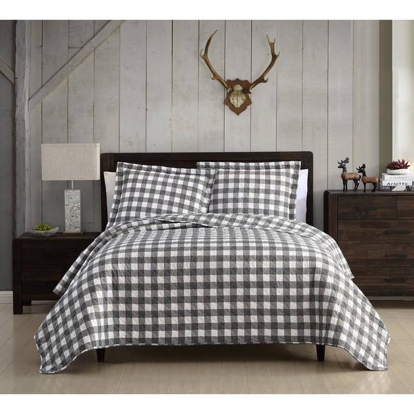 Spirit Linen Home(tm) Holiday Grey & White 3pc. Quilt Set alternate view