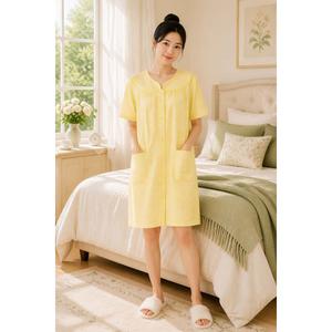 Womens Moon to Noon Short Sleeve Gingham Trapunto Snap Duster