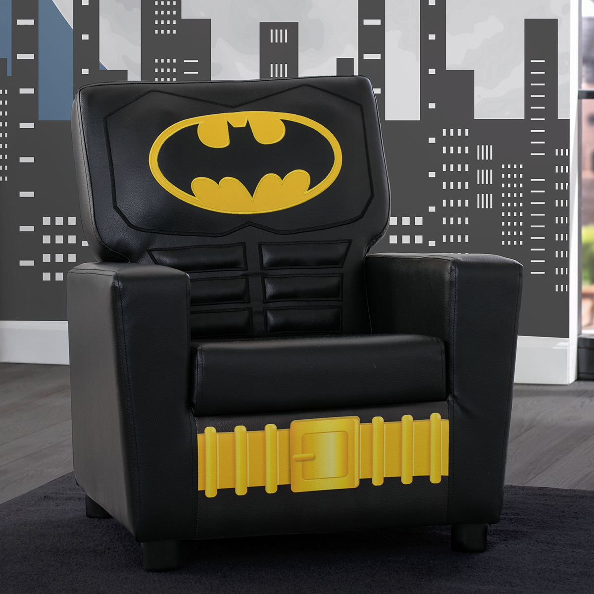 Delta Children Batman(tm) High Back Upholstered Chair