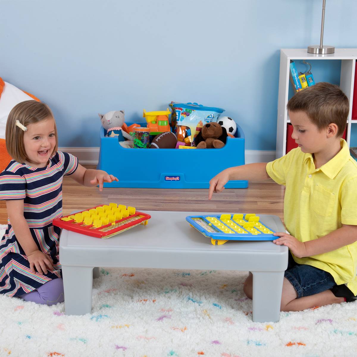 Simplay3 Play Around Toy Box Table