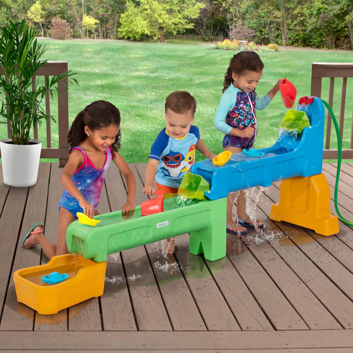 Simplay3 Rushing River Falls Water Play Table