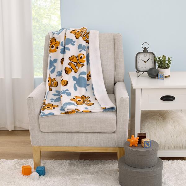 Disney Nemo Sherpa Baby Blanket alternate view