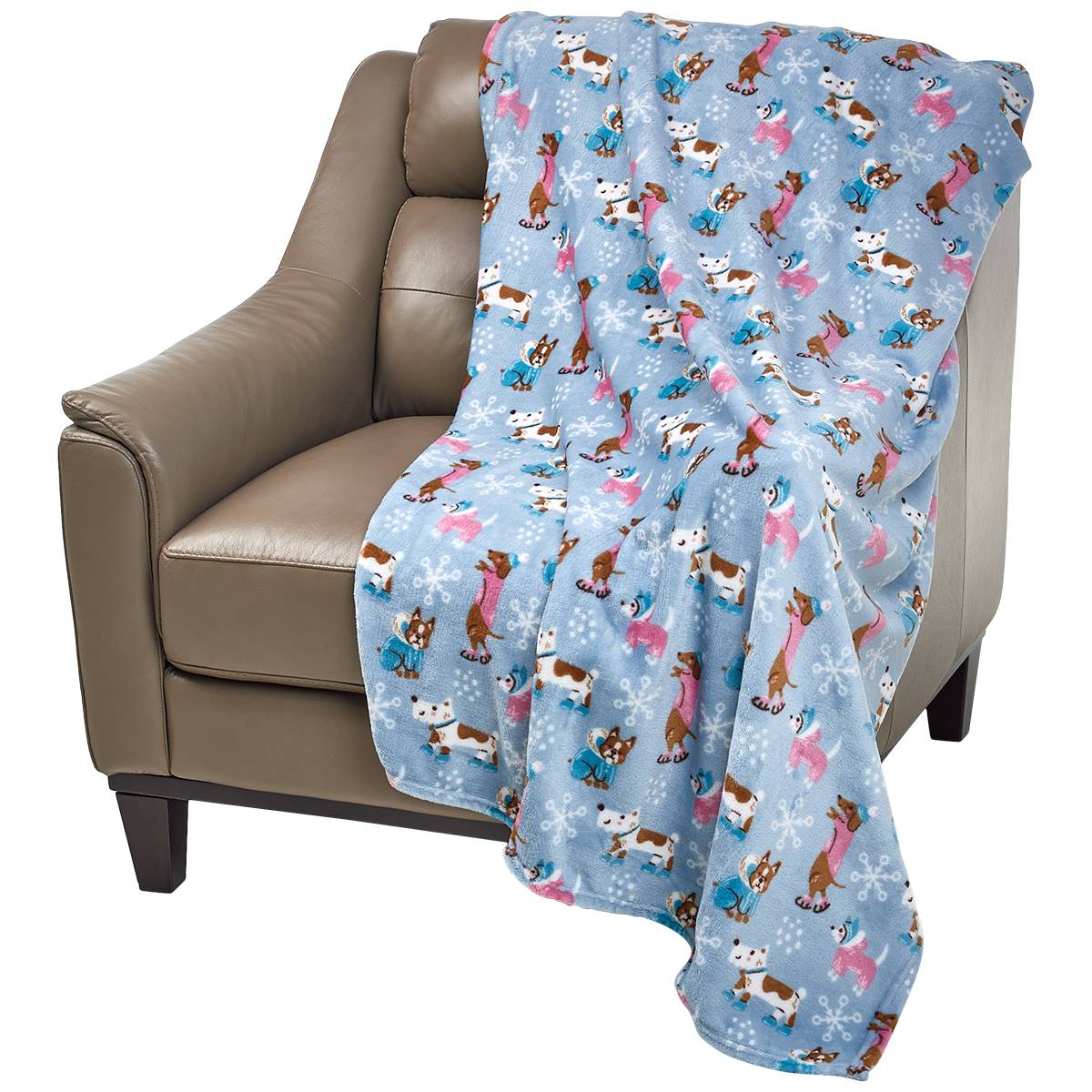 Ashley Cooper(tm) Paws On Ice Print Plush Throw