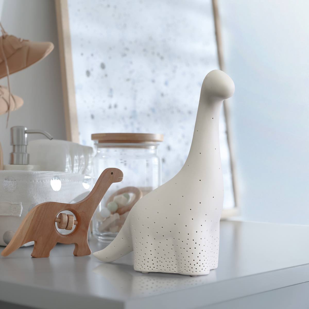 Simple Designs Animal Love Porcelain Dinosaur Table Lamp