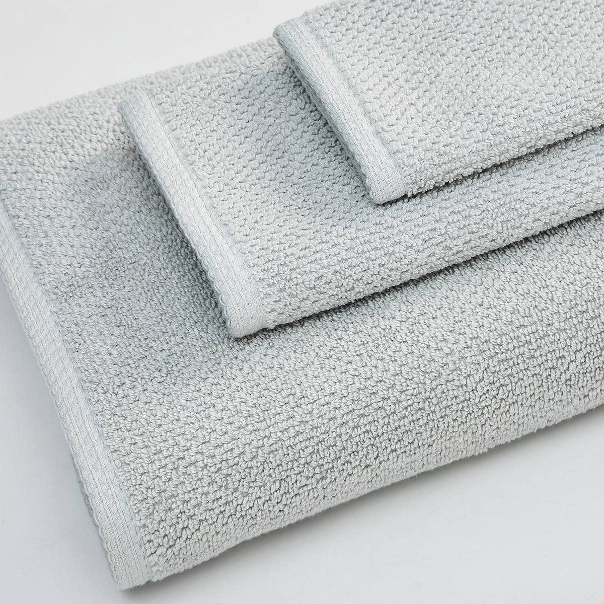 FreshFolds Acacia Cotton Quick Dry Towel Collection