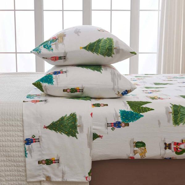 Freshfolds Cotton Santa & Friends Holiday 4pc. Flannel Sheet Set alternate view