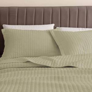 FreshFolds 3pc. Premium Solid Microfiber Quilt Set alternate view