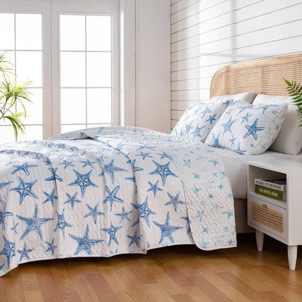 FreshFolds Trinidad 3pc. Reversible Blue Starfish Quilt Set alternate view