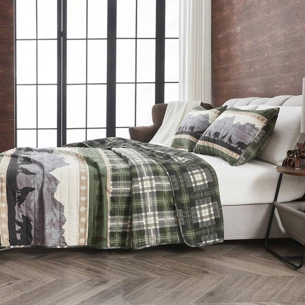 FreshFolds Salt Creek 3pc. Reversible Mountainscape Quilt Set alternate view