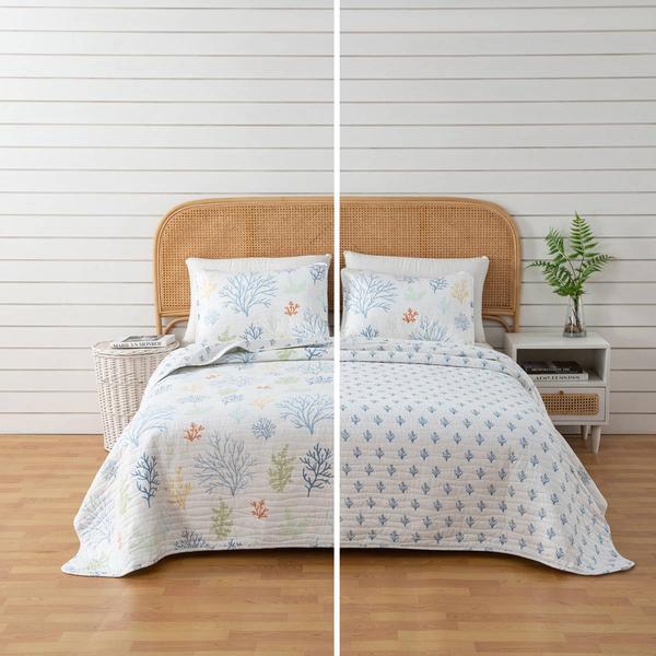 FreshFolds Maldives 3pc. Reversible Pastel Coral Quilt Set alternate view