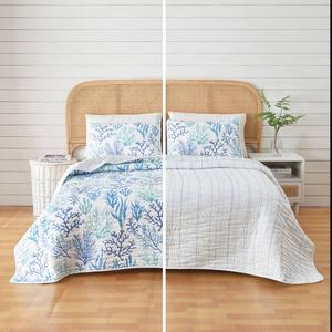 FreshFolds Amelia Island 3pc. Reversible Coastal Quilt Set alternate view