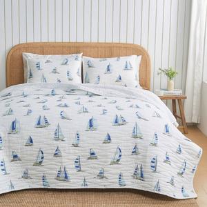 FreshFolds Marzano 3pc. Reversible Boat Quilt Set