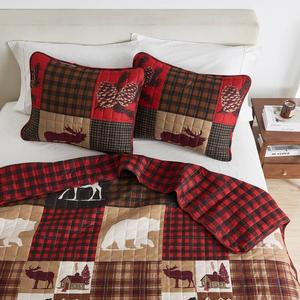 FreshFolds Matthew 3pc. Reversible Red Patchwork Quilt Set alternate view