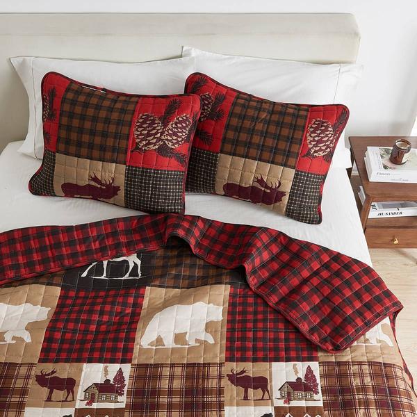 FreshFolds Matthew 3pc. Reversible Red Patchwork Quilt Set alternate view