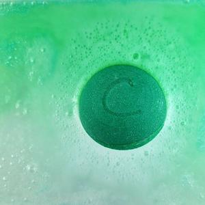 Cosset Breathe Cooling Botanical Therapy Bomb(R) alternate view